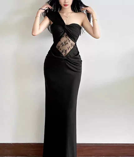New Women's Solid Color Hollow Lace Pattern Slanted Shoulder Pleated
